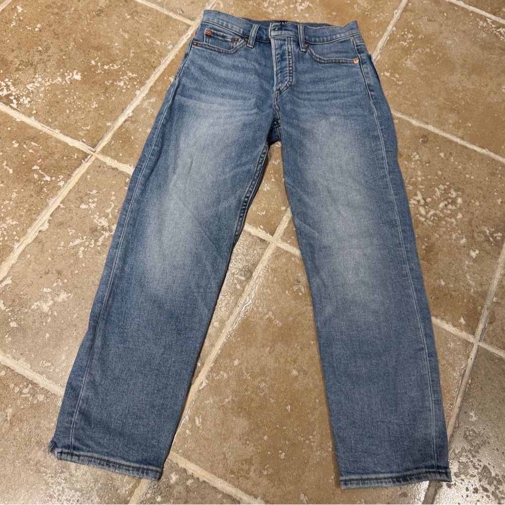 GAP Relaxed Fit Light Blue Jeans